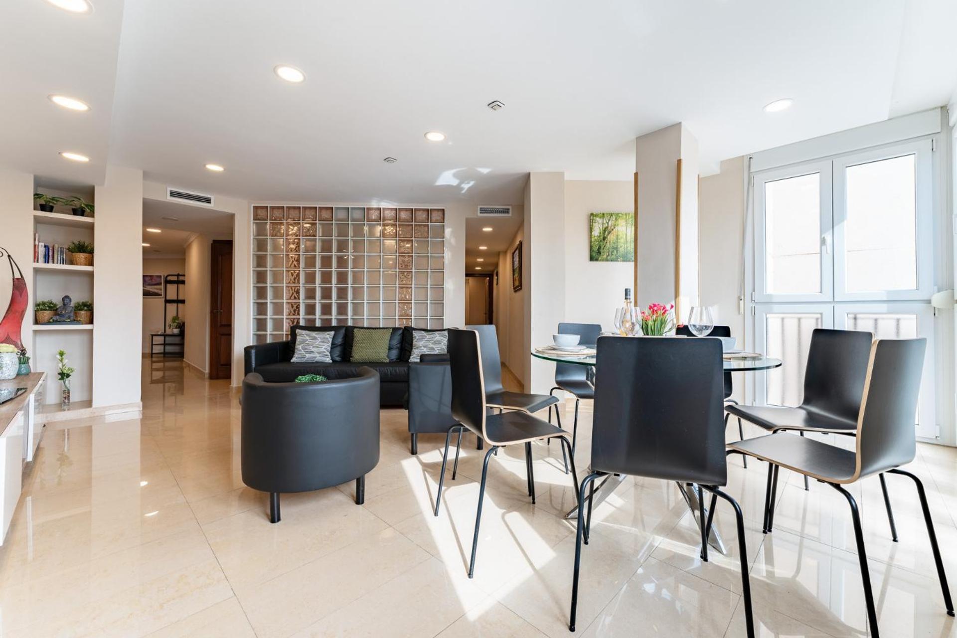 Malagasuite River Views Center Appartement *